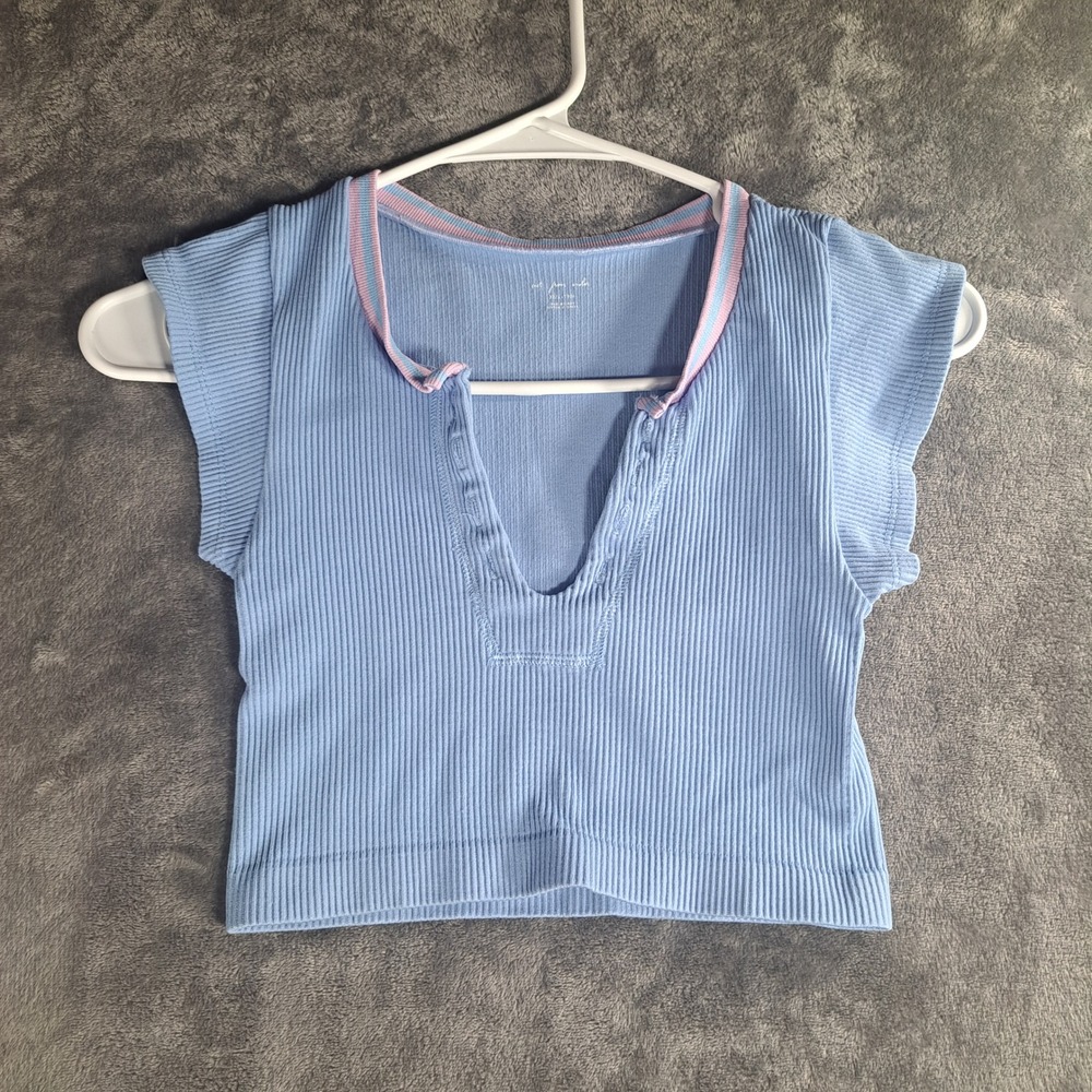 Out From Under Ribbed V-Neck Crop Top Light‎ Blue Pink XS/S Lounge Coquette